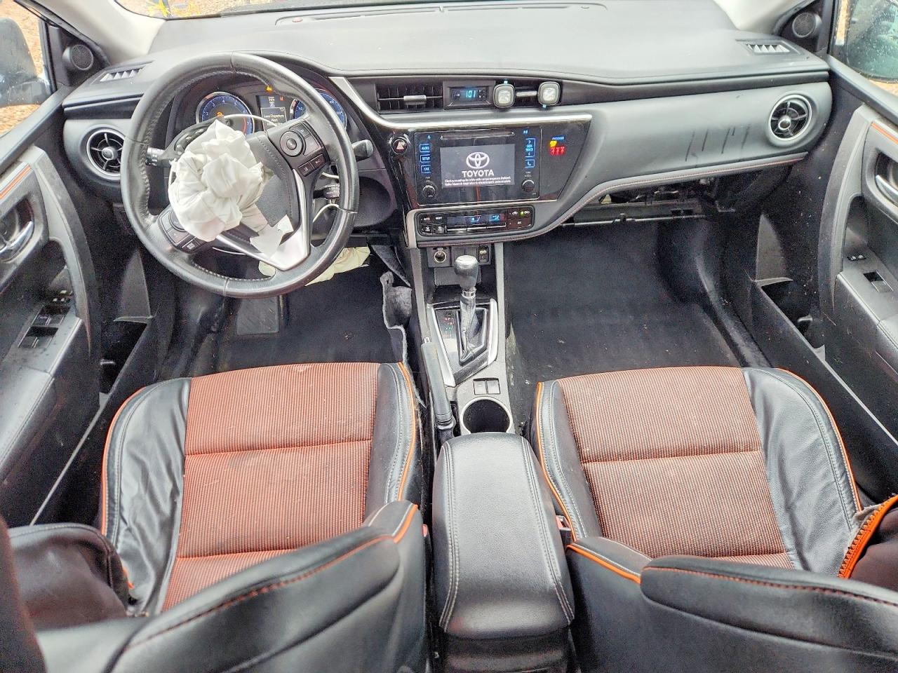 Toyota Corolla Se