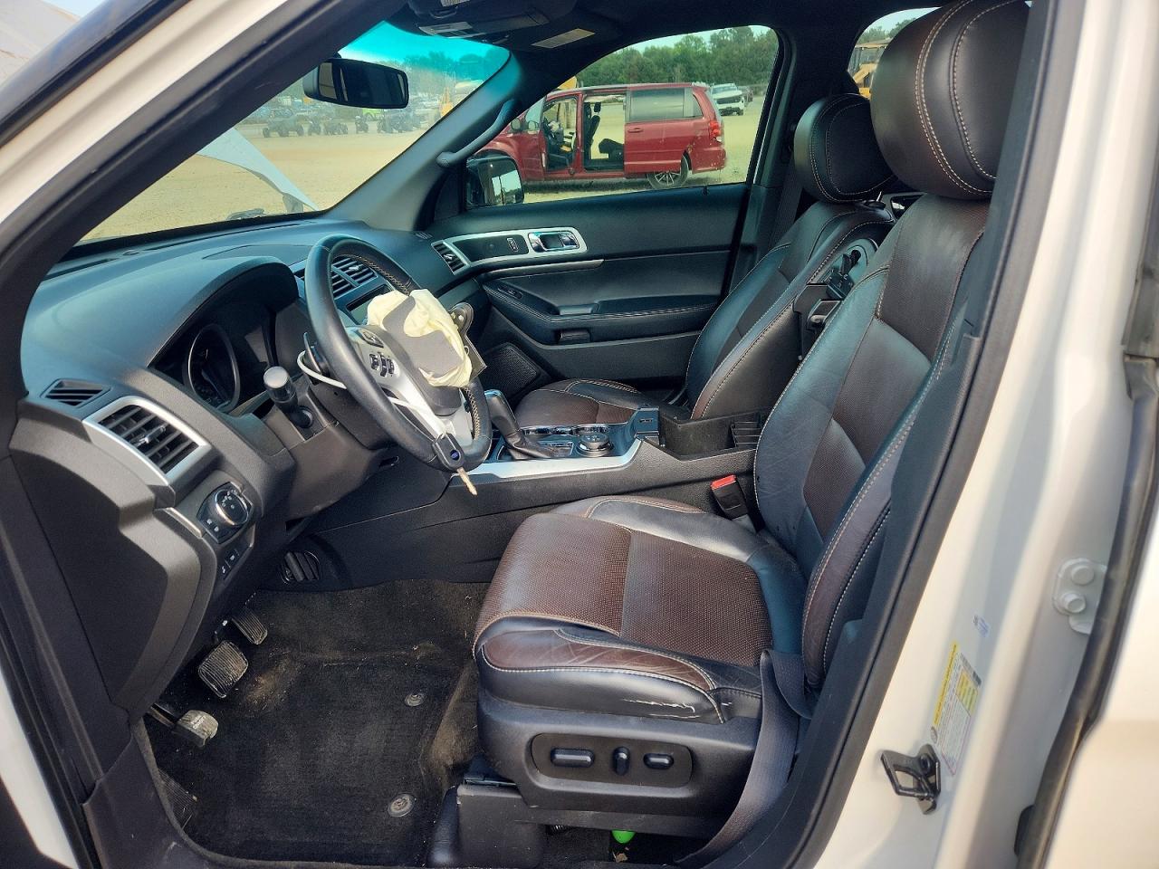 Ford Explorer Sport