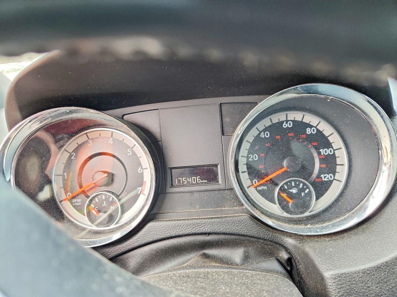 Dodge Grand Cara Sxt