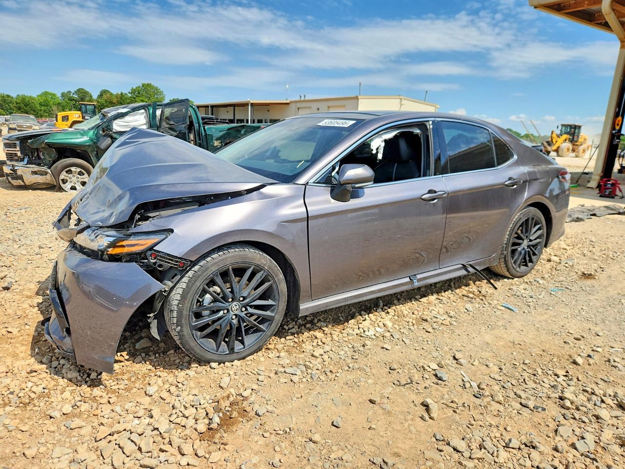 Salvage Toyota Camry Image