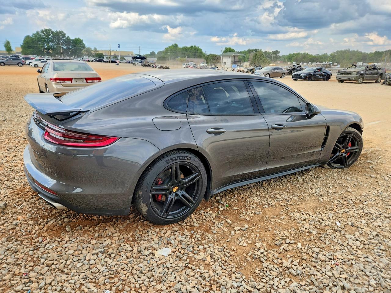 Porsche Panamera 2