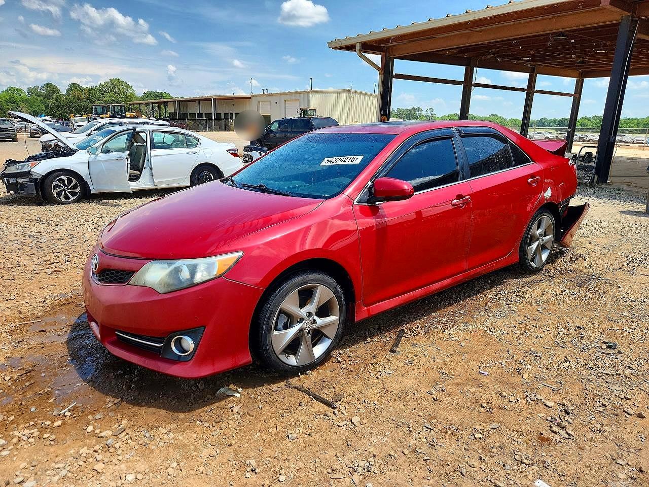 Salvage Toyota Camry Image