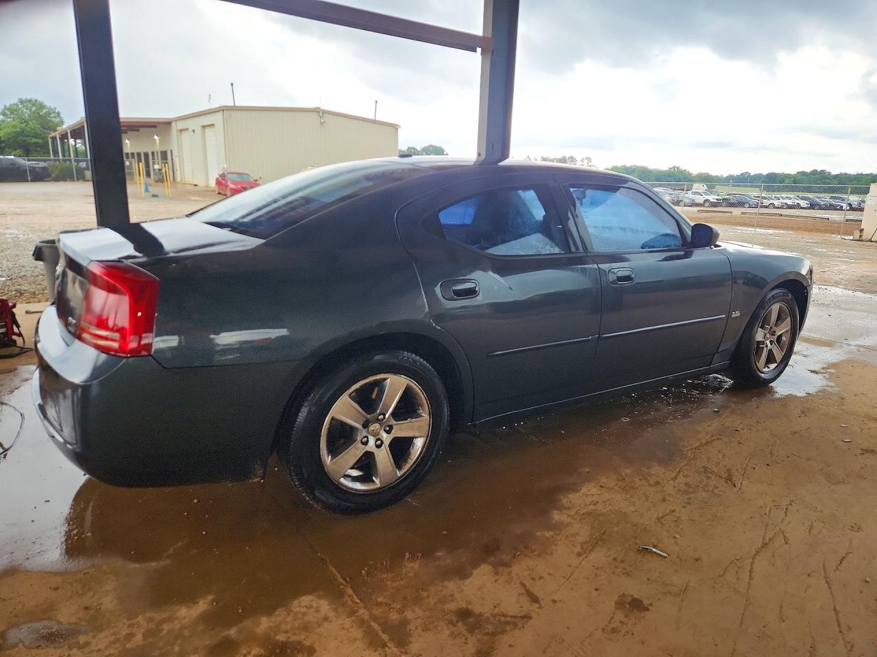 Dodge Charger Se