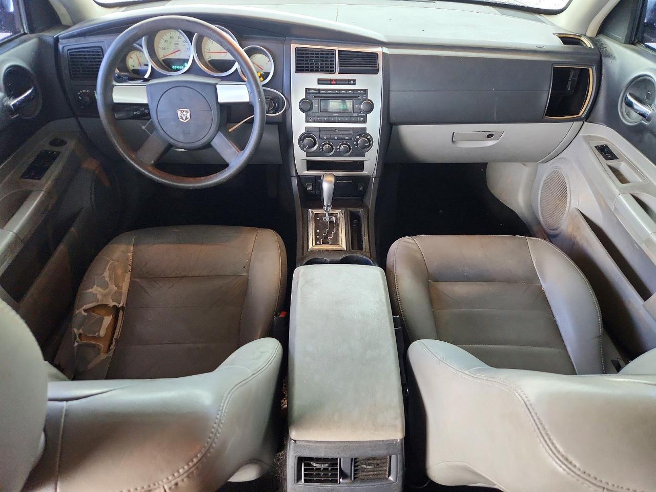 Dodge Charger Se