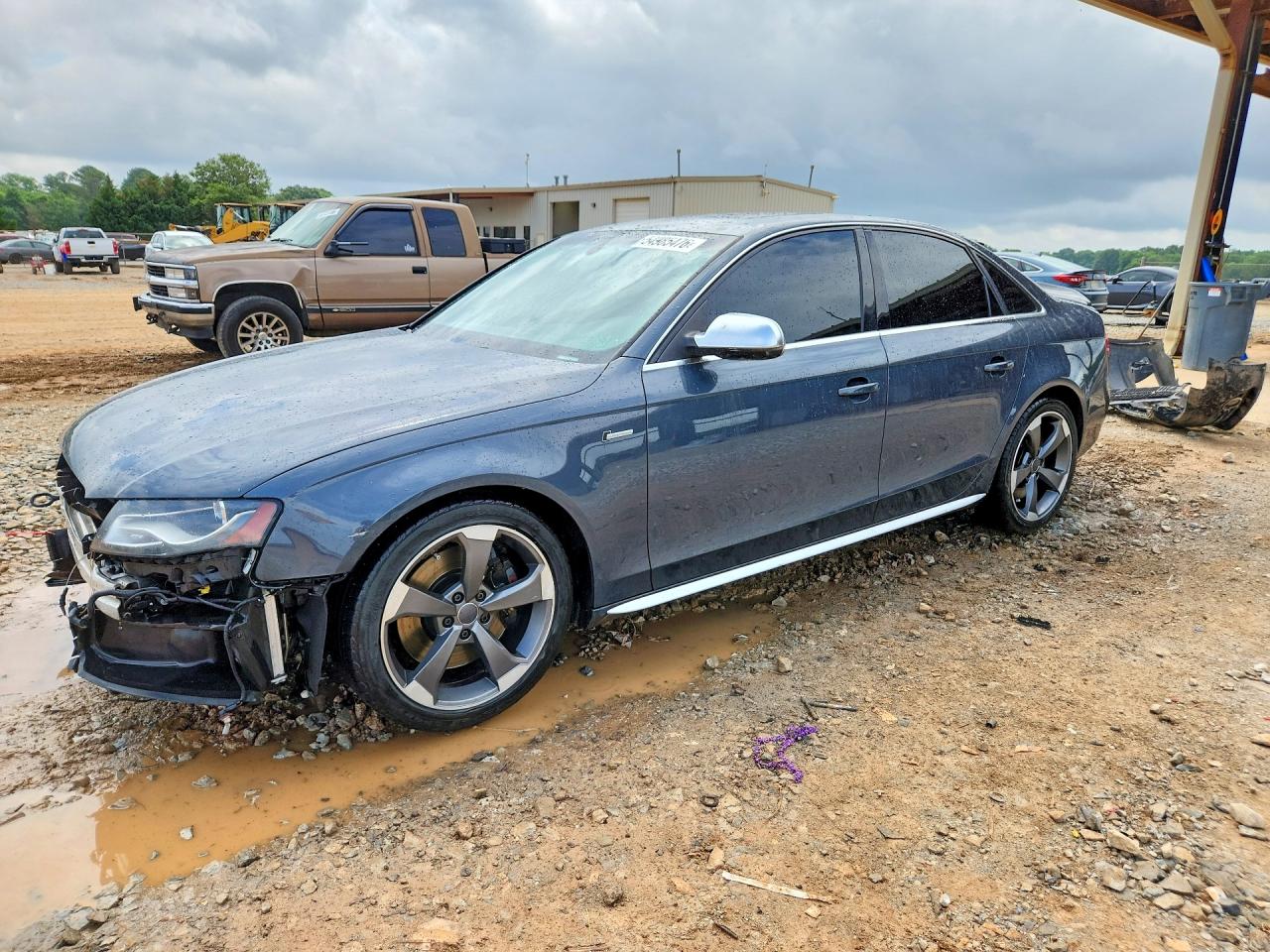 Salvage Audi S4 Image