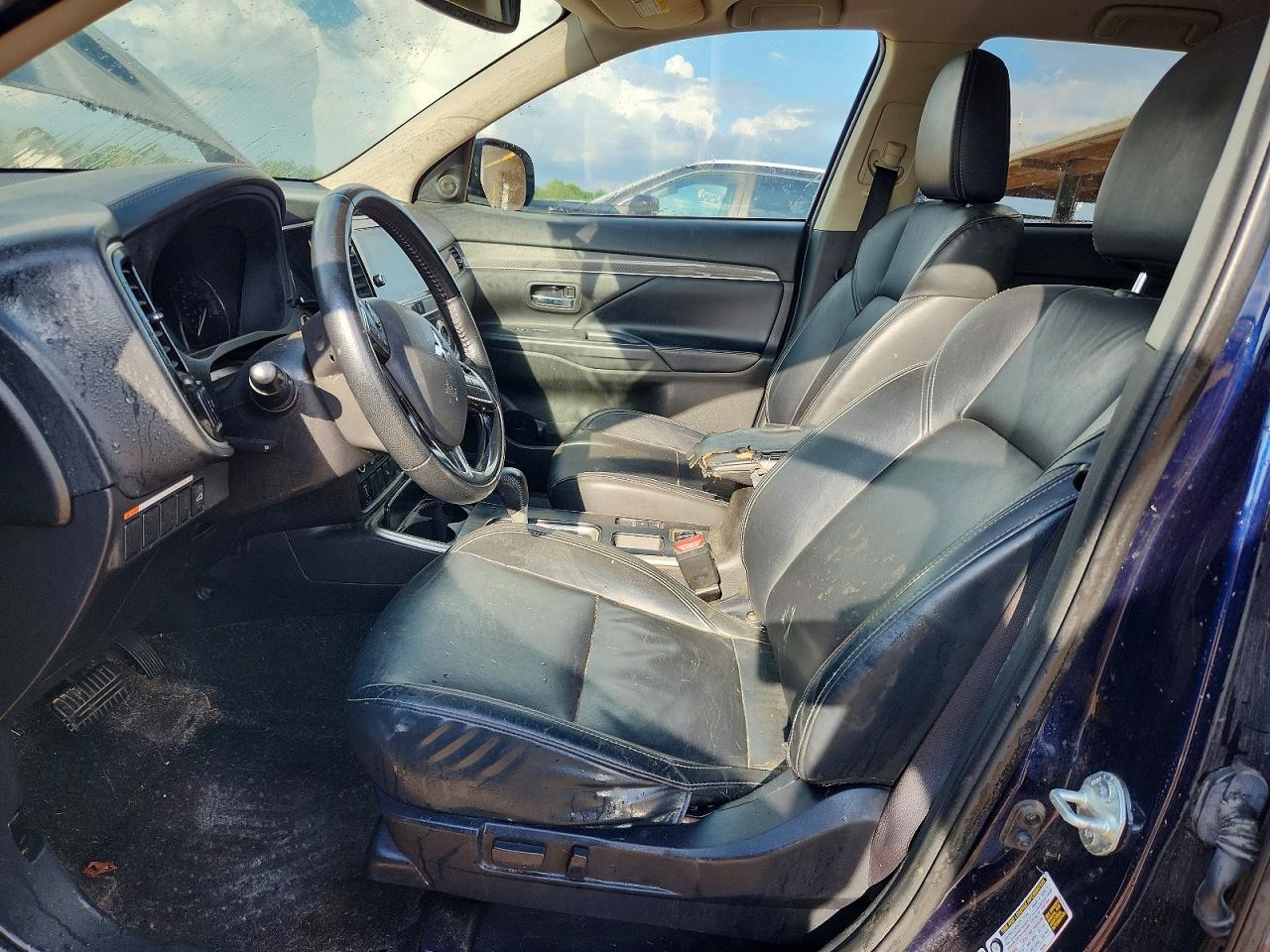 Mitsubishi Outlander Se