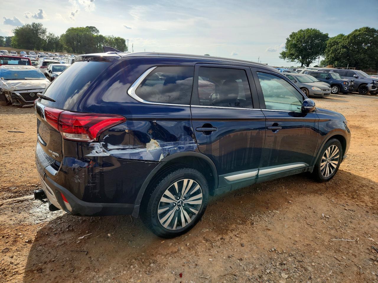 Mitsubishi Outlander Se
