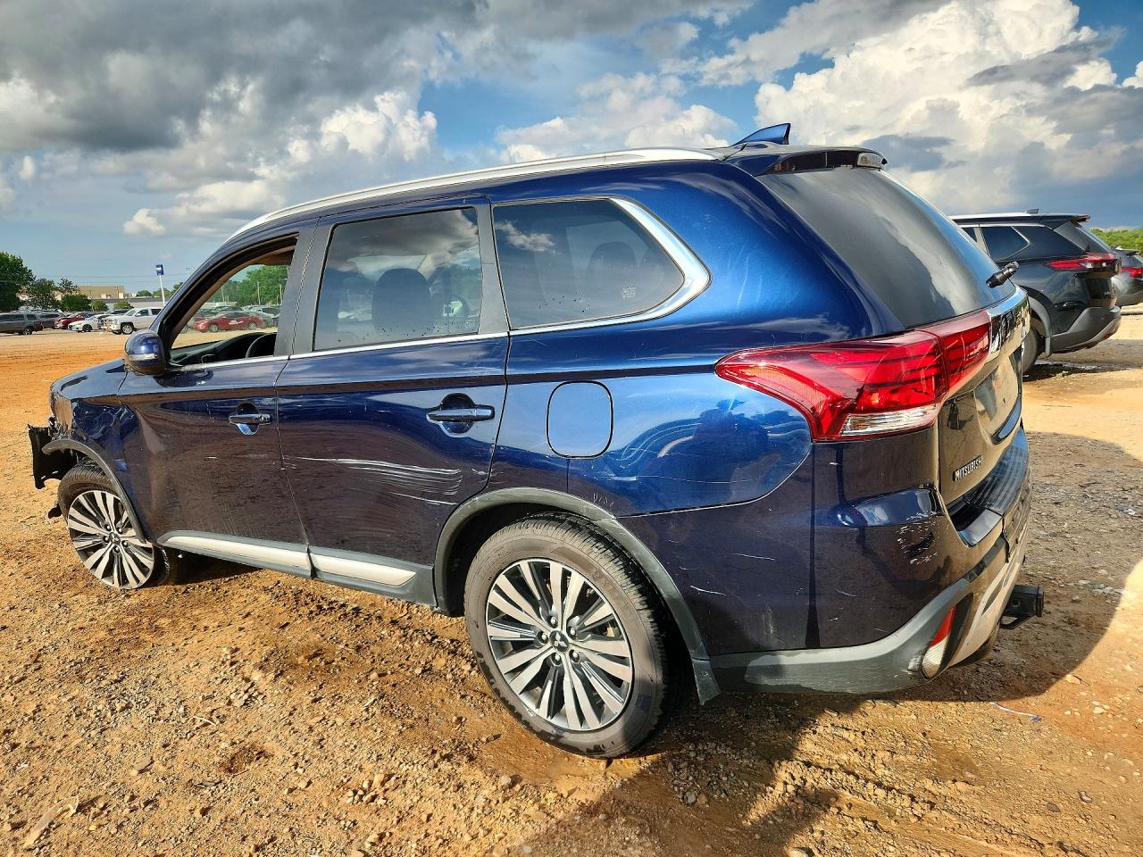 Mitsubishi Outlander Se