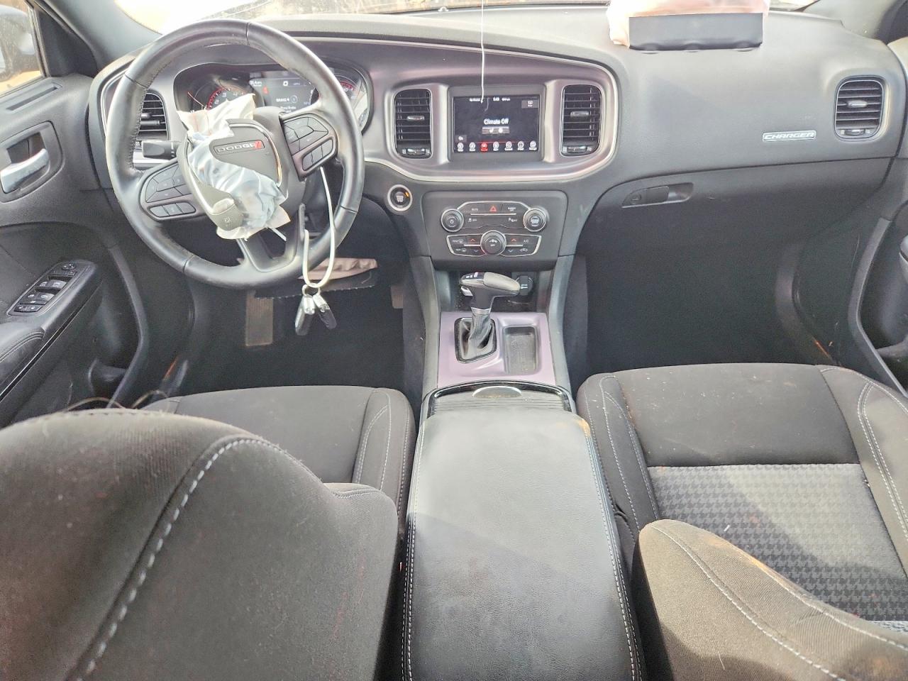 Dodge Charger Sxt