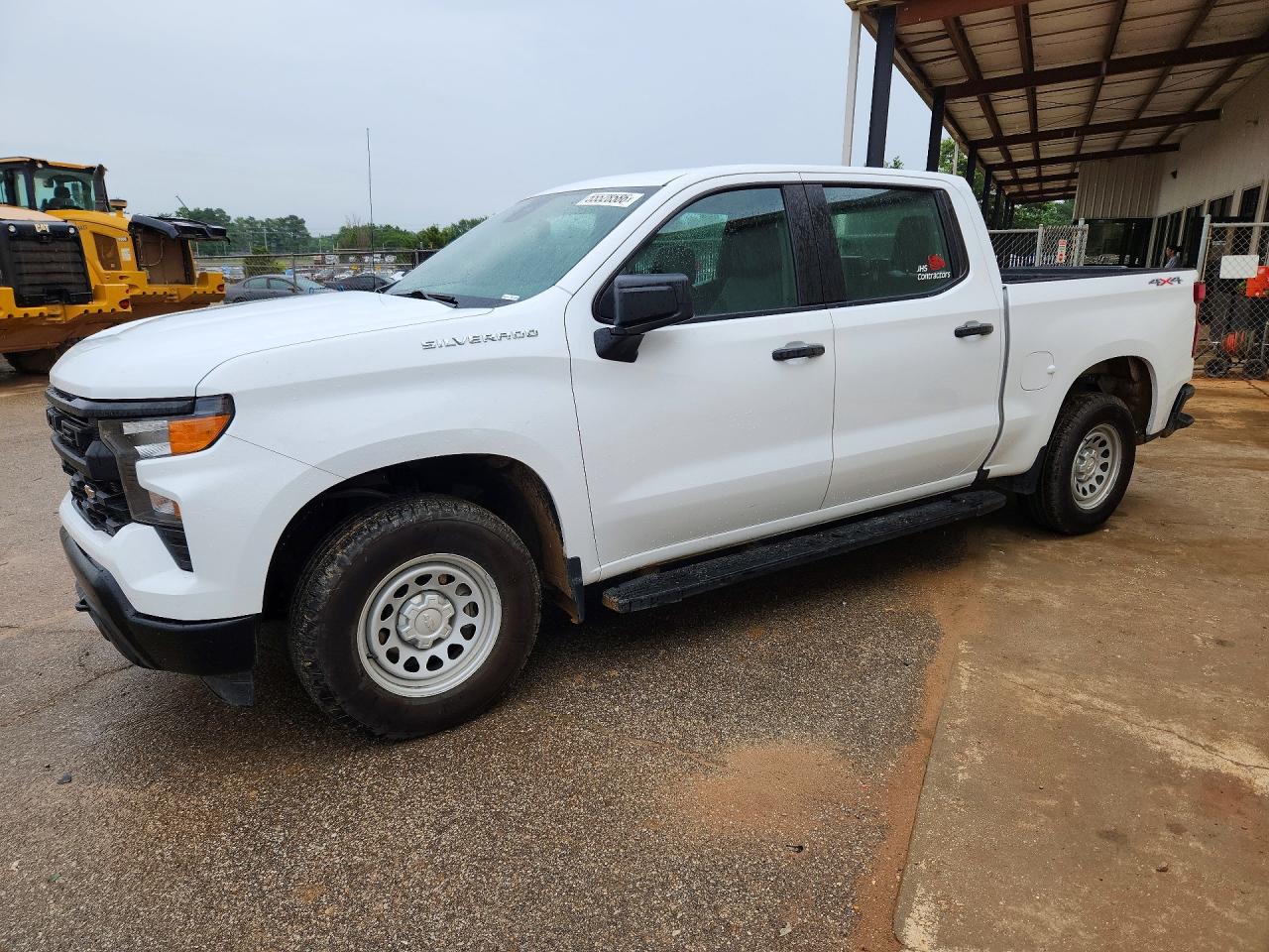Salvage Chevrolet Silverado Image