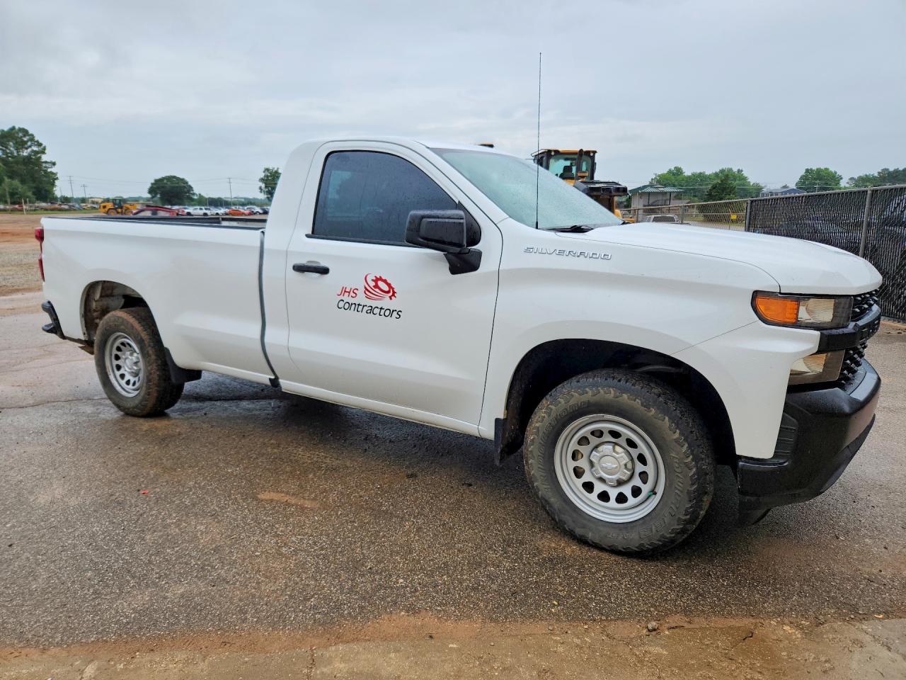 Chevrolet Silverado C1500