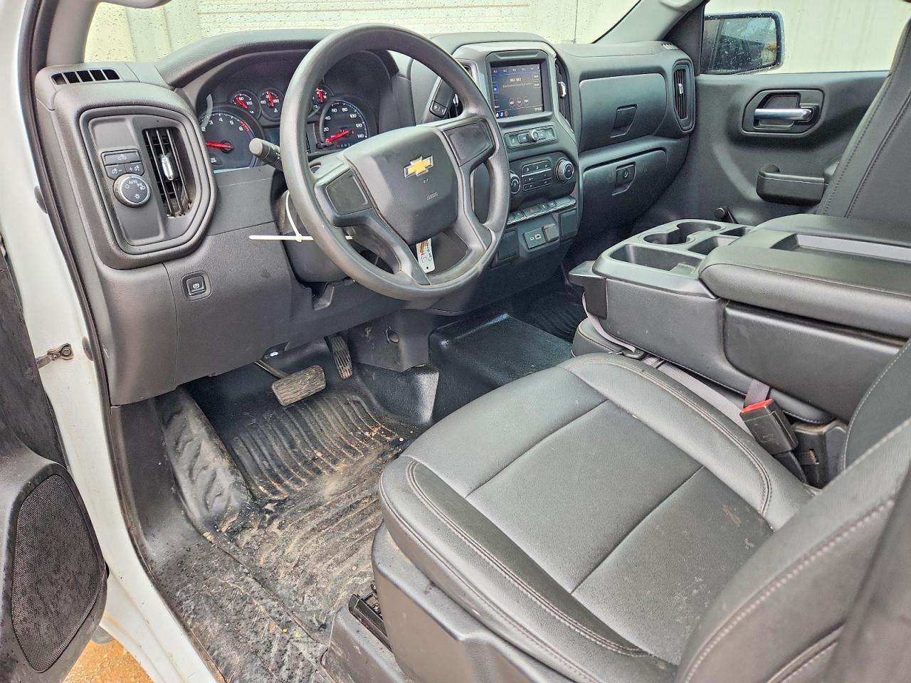 Chevrolet Silverado C1500