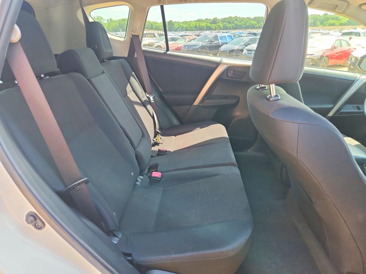 Toyota RAV4 Le