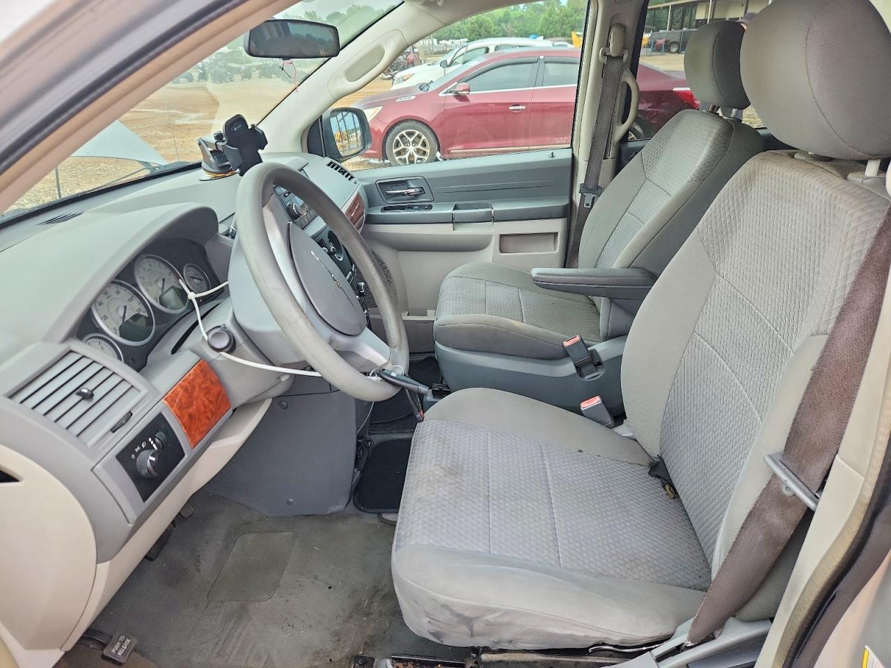 Chrysler Minivan Lx