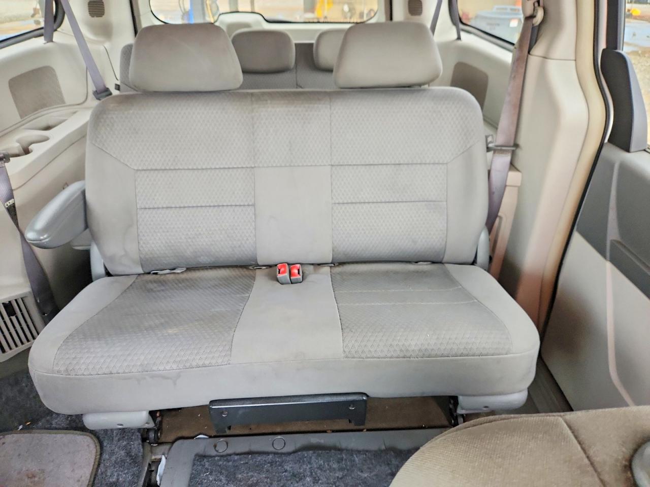 Chrysler Minivan Lx