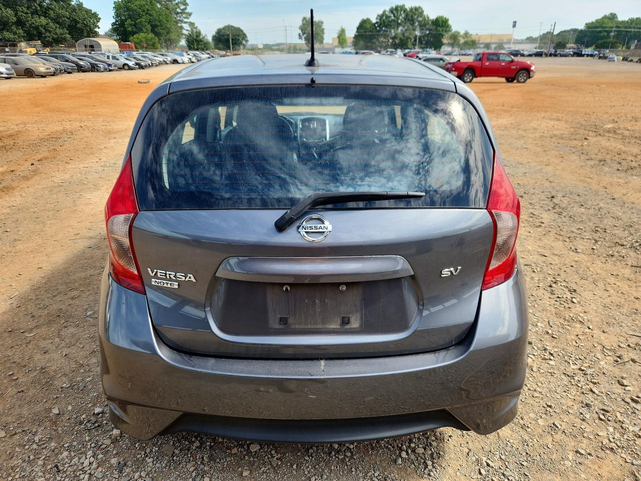 Nissan Versa Sv