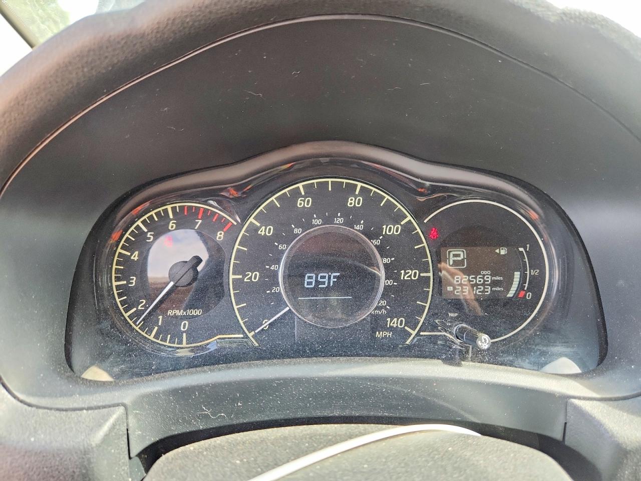 Nissan Versa Sv
