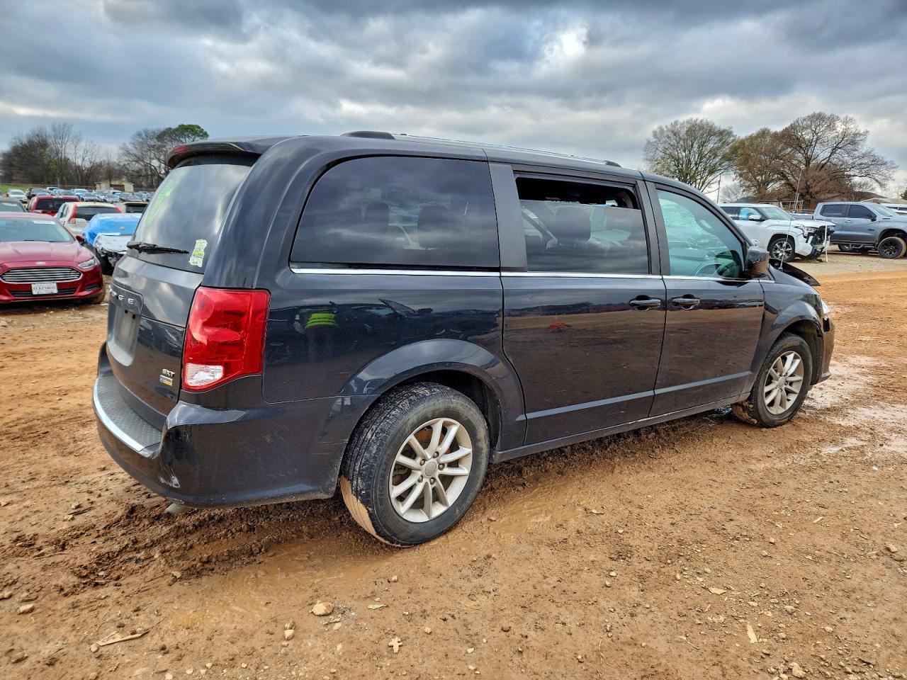 Dodge Caravan Sxt