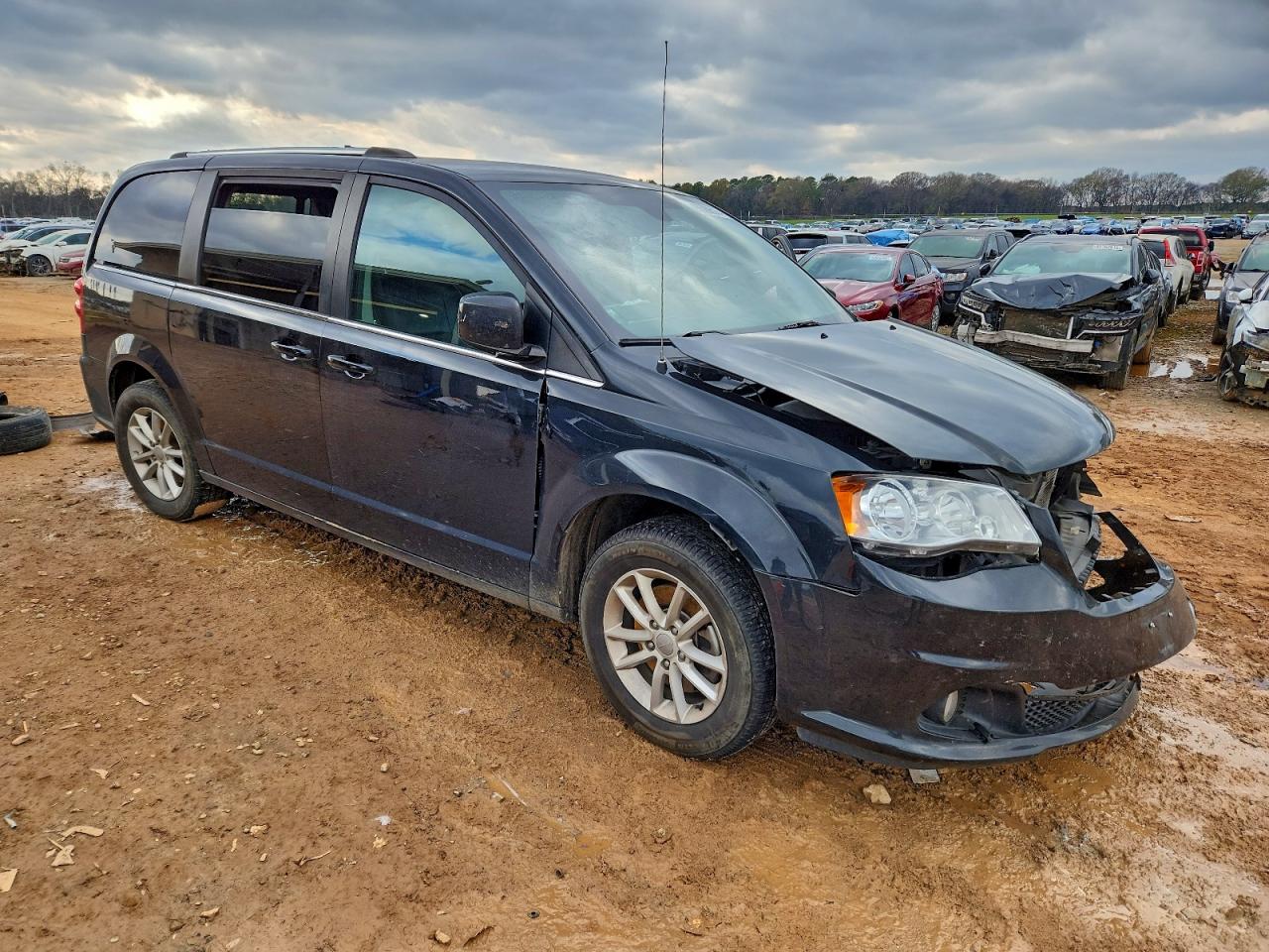 Dodge Caravan Sxt