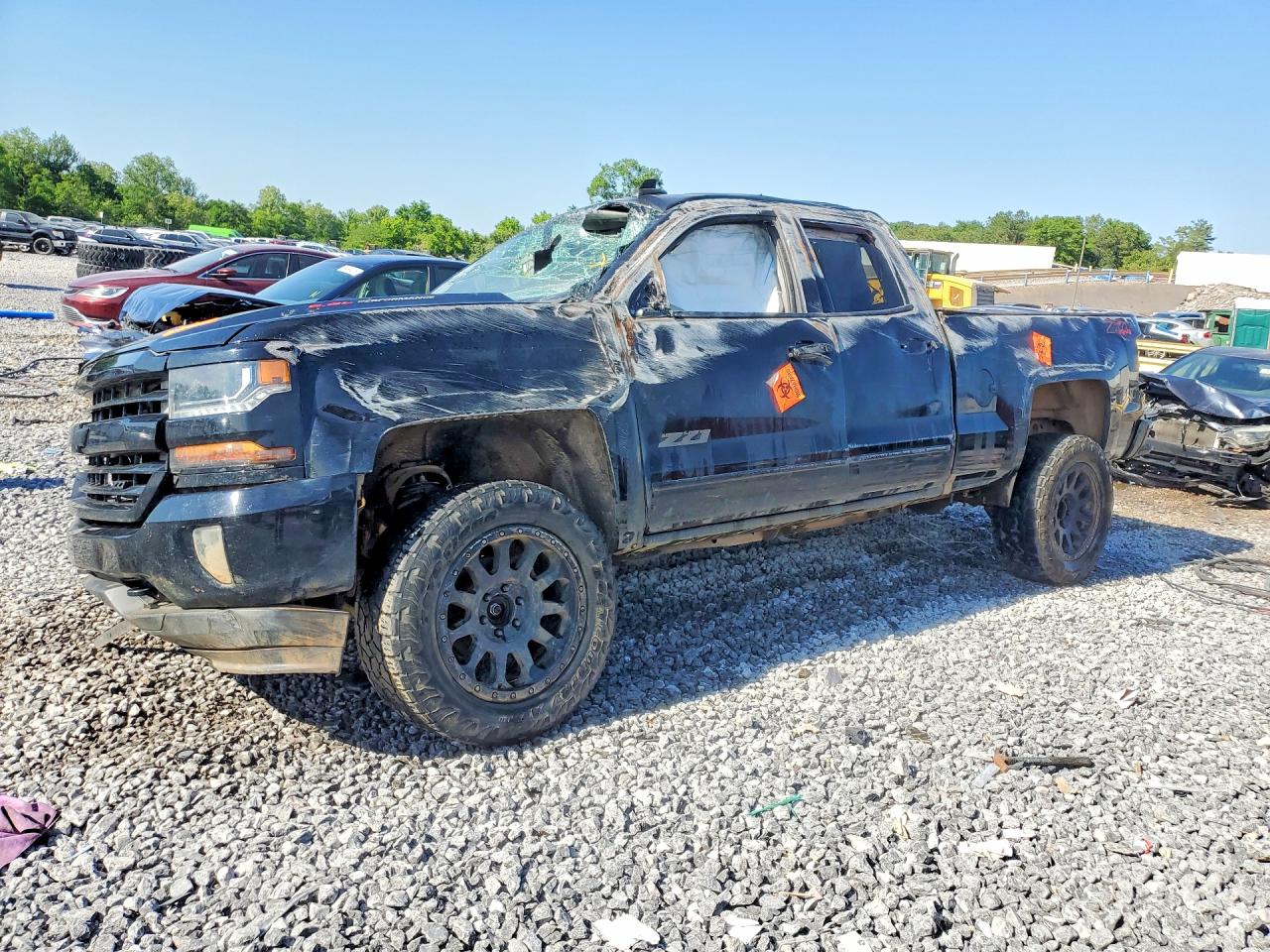 Salvage Chevrolet Silverado Image