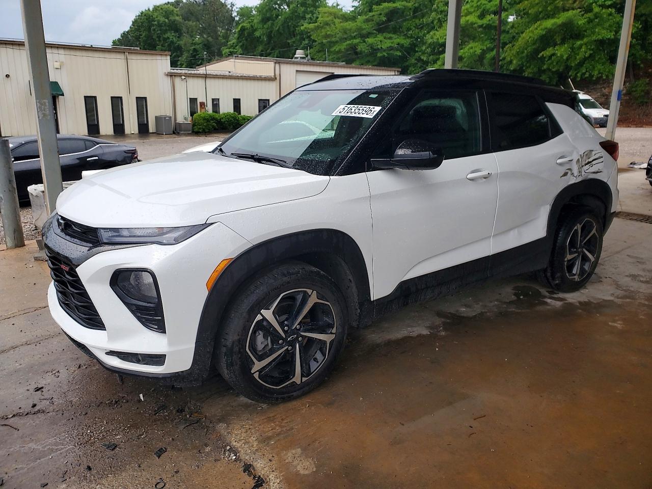 Salvage Chevrolet Trailblaze Image