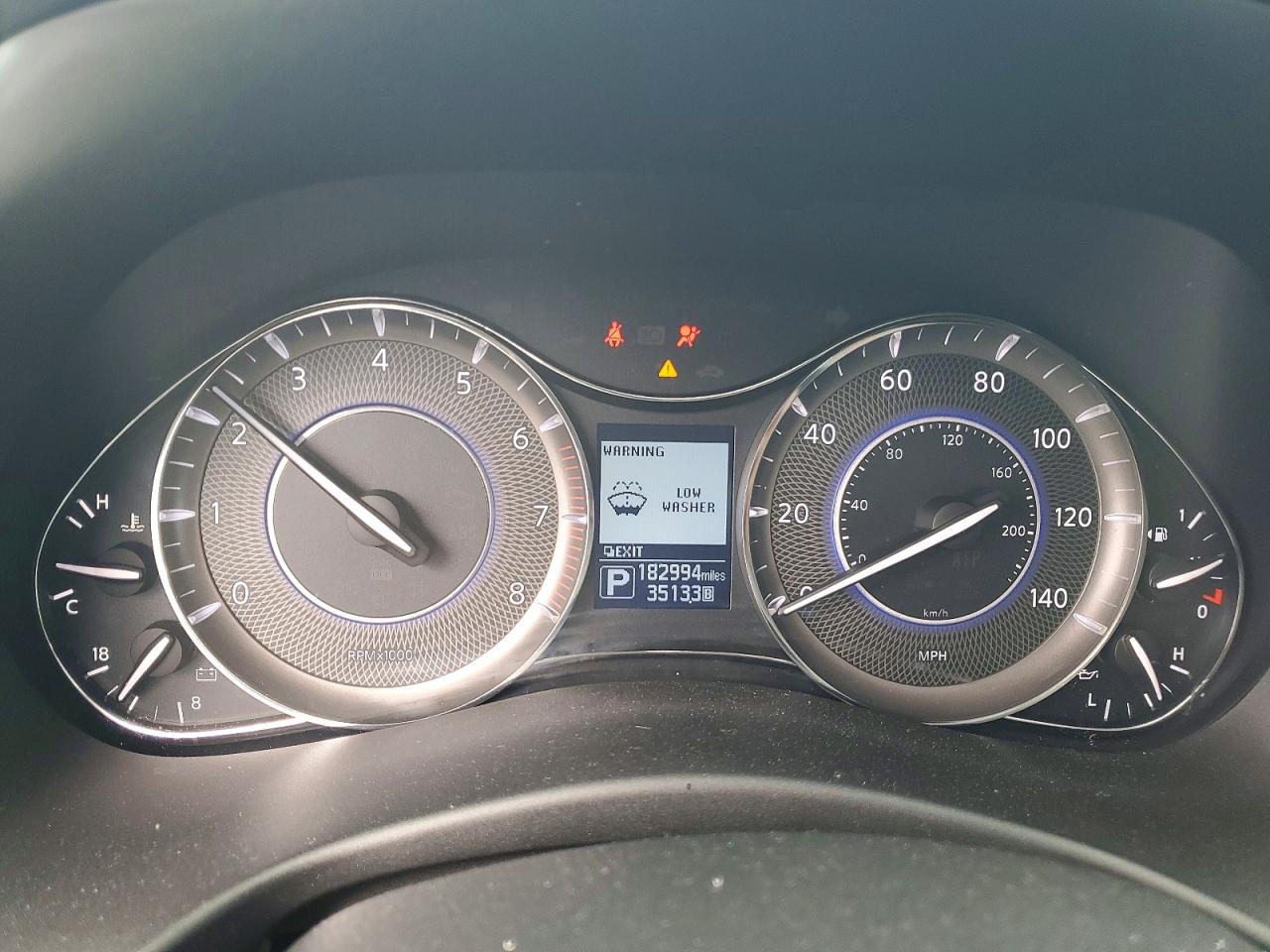 INFINITI Qx Luxe