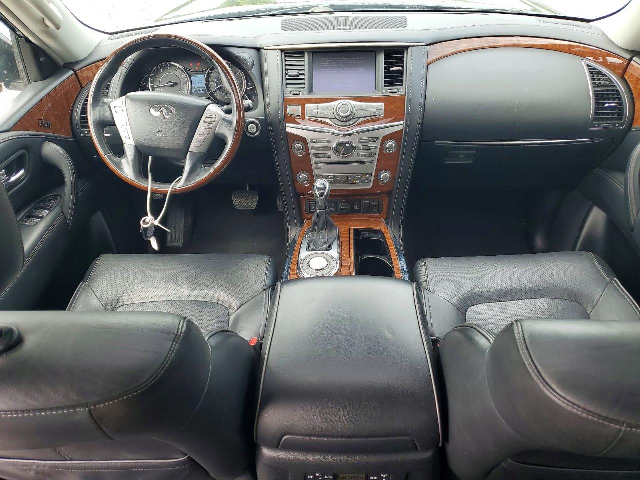 INFINITI Qx Luxe