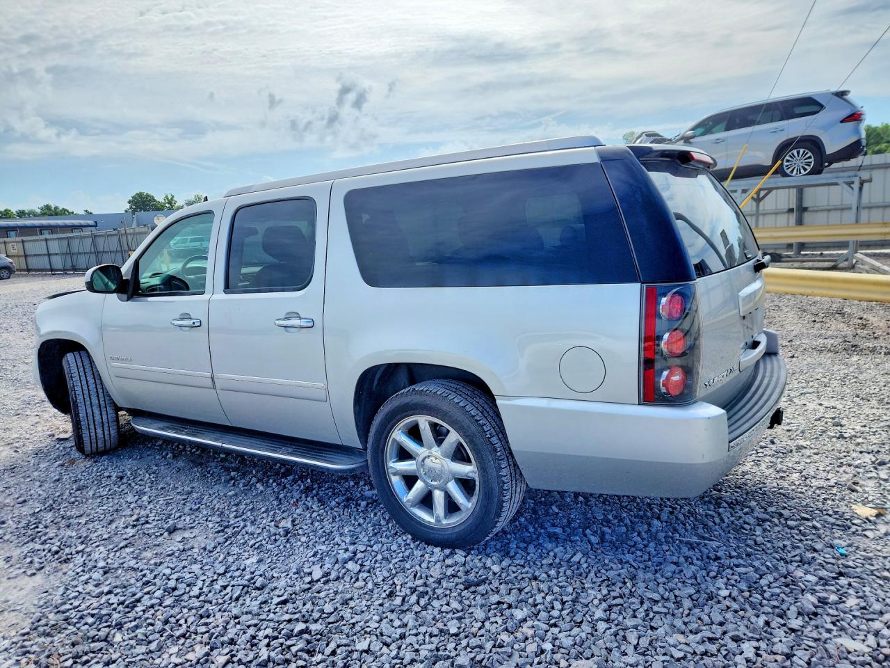 GMC Yukon Denali
