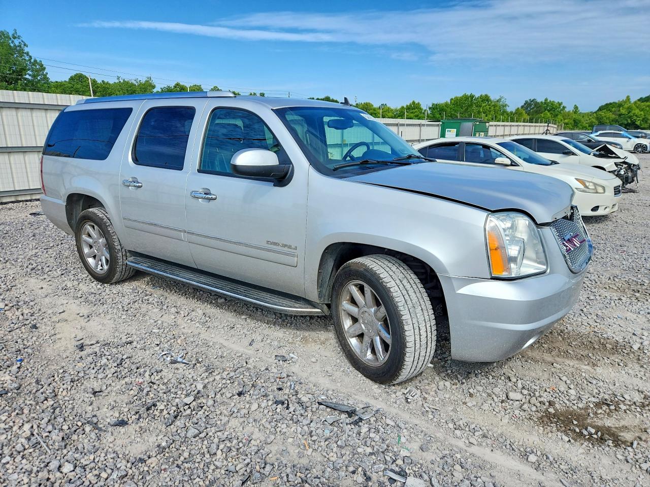 GMC Yukon Denali