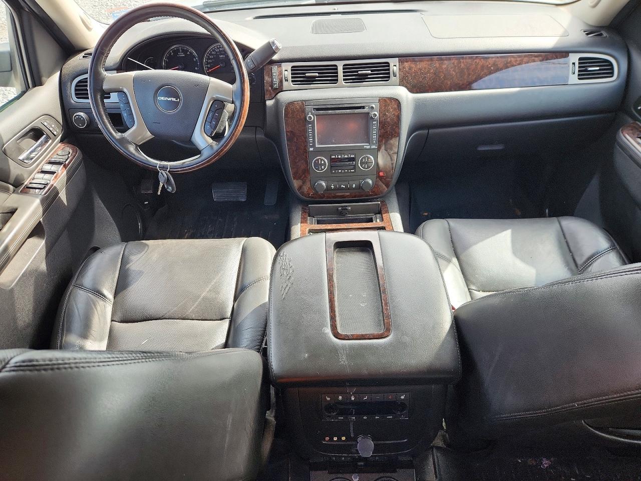 GMC Yukon Denali
