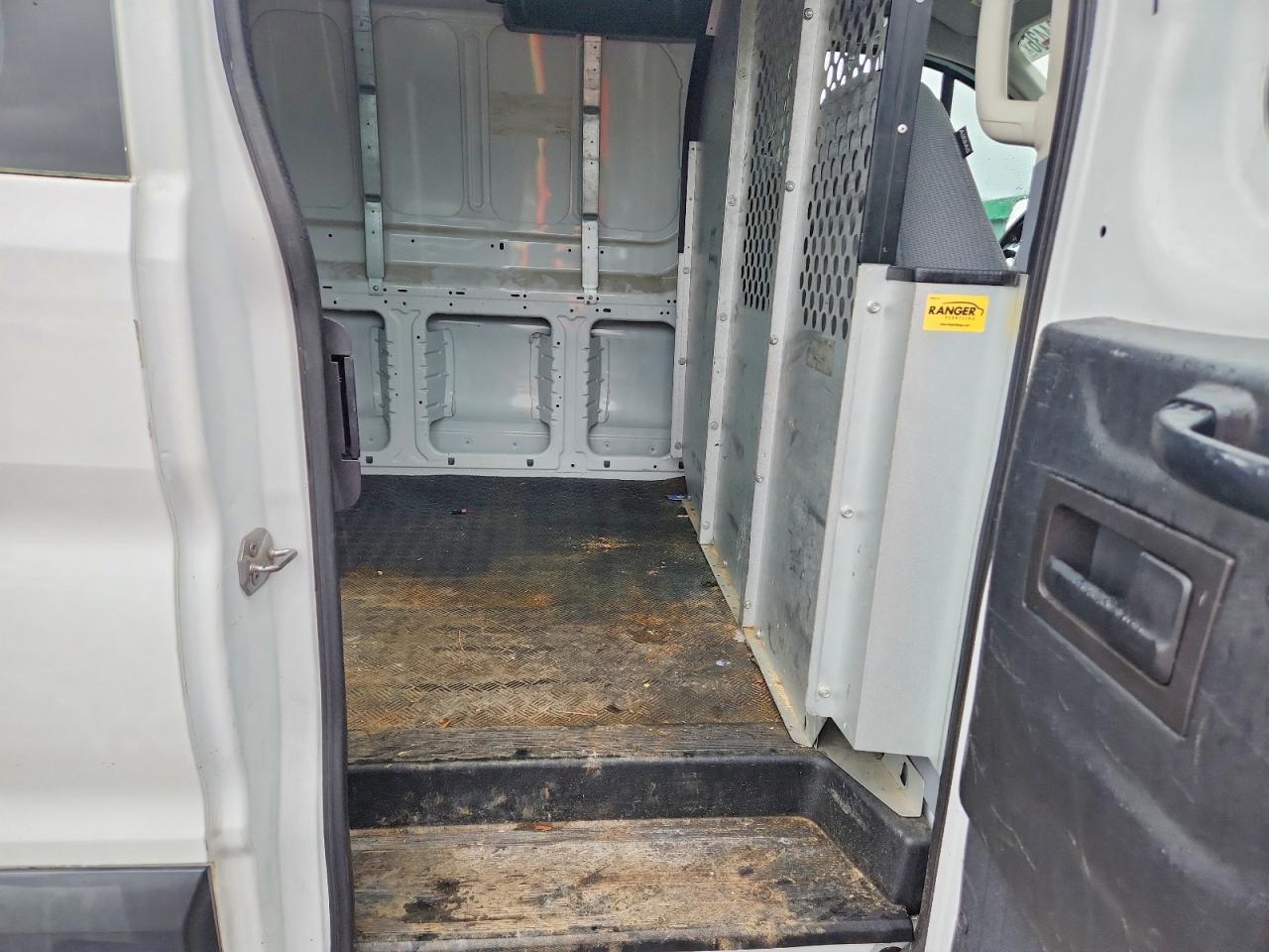 Ford Transit T-250