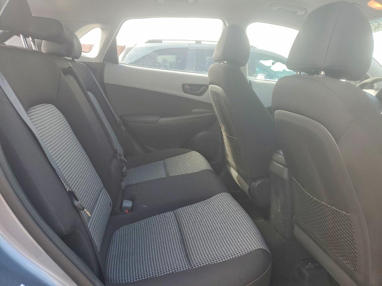 Hyundai KONA Se