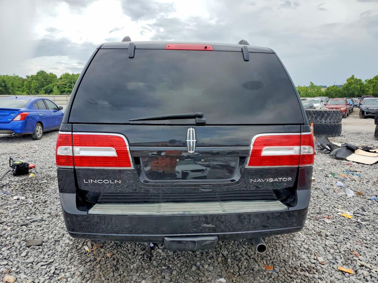 Lincoln Navigator