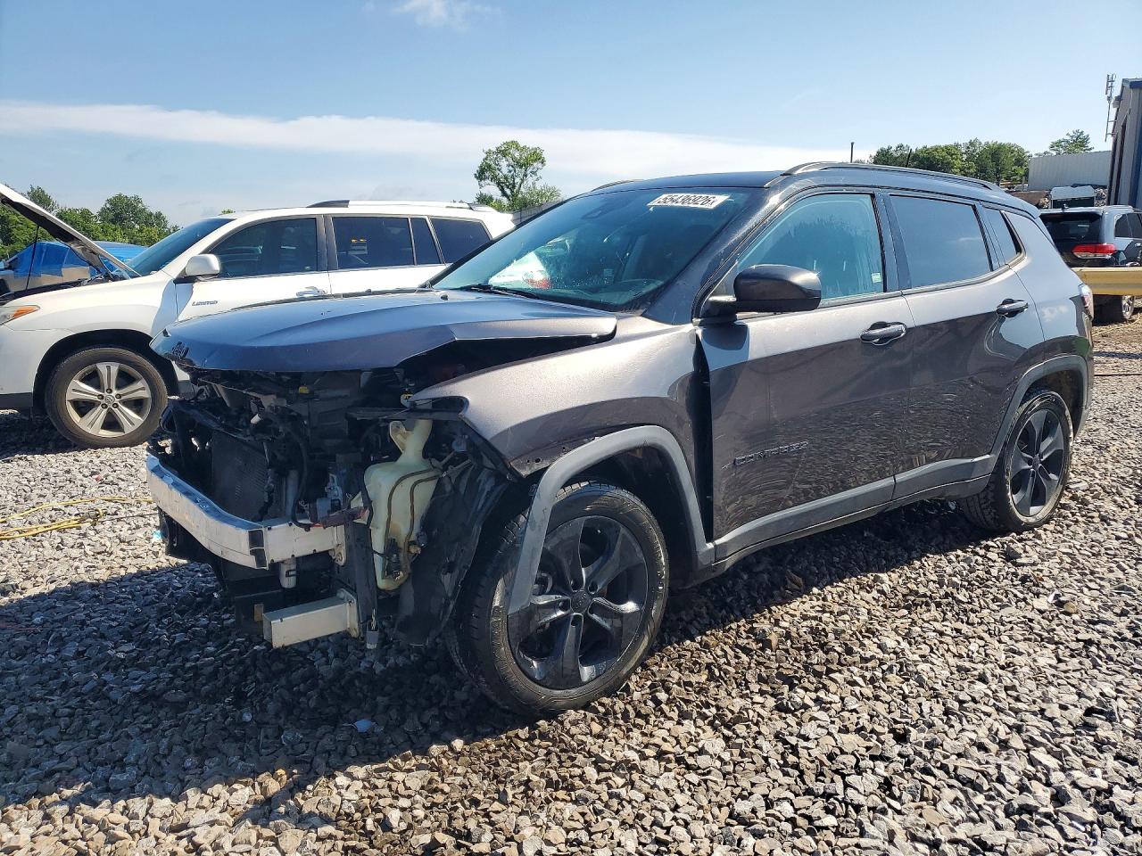 Salvage Jeep Compass Image