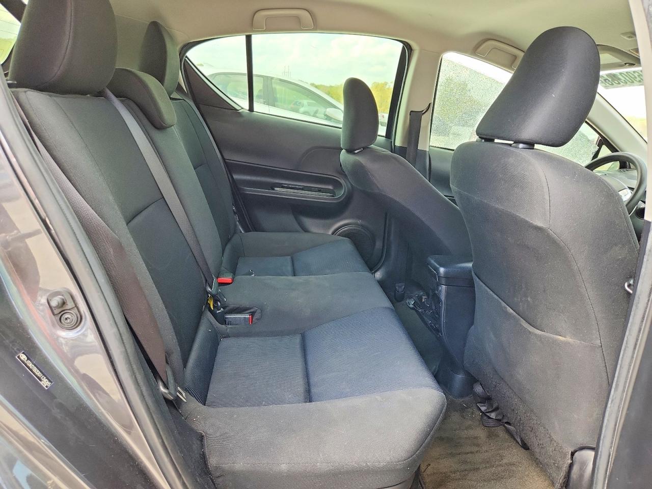 Toyota Prius Three