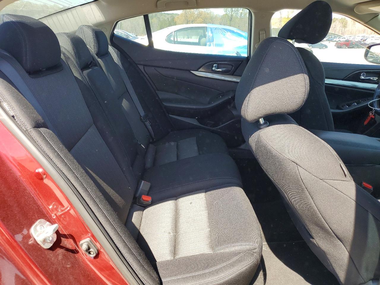 Nissan Maxima S S