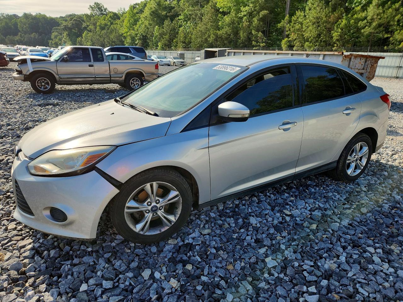 Salvage Ford Focus Image