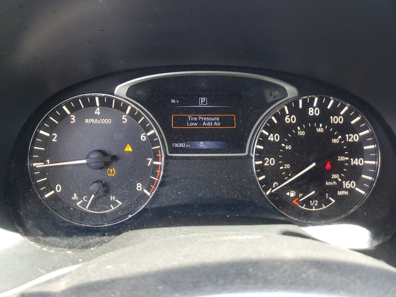 Nissan Pathfinder S