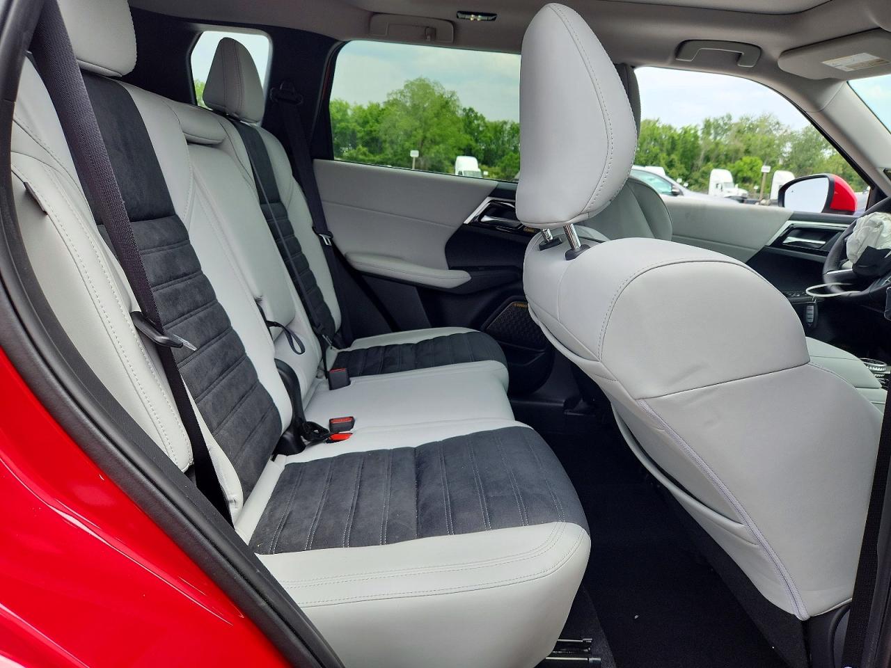 Mitsubishi Outlander Se