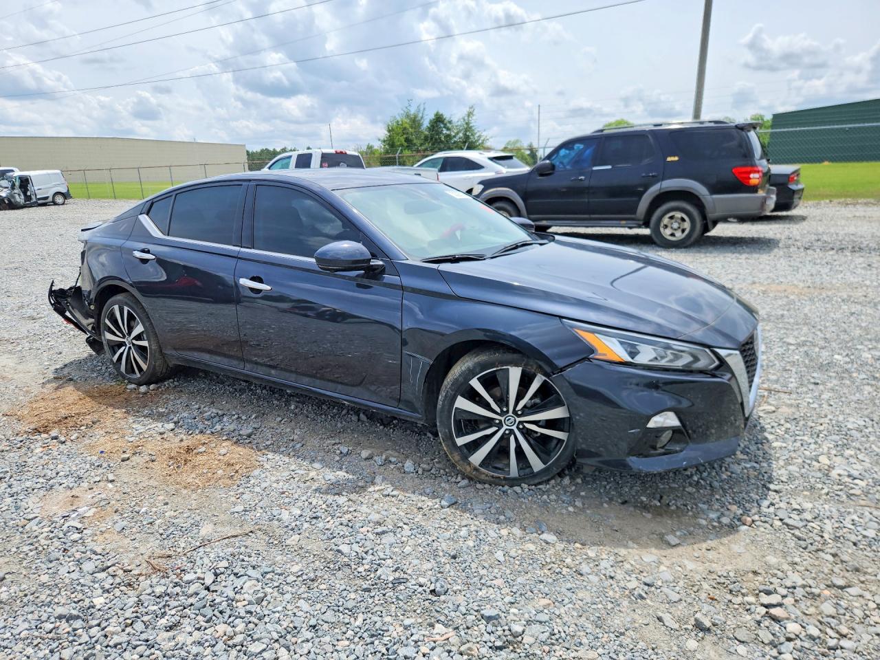 Nissan Altima Platinum