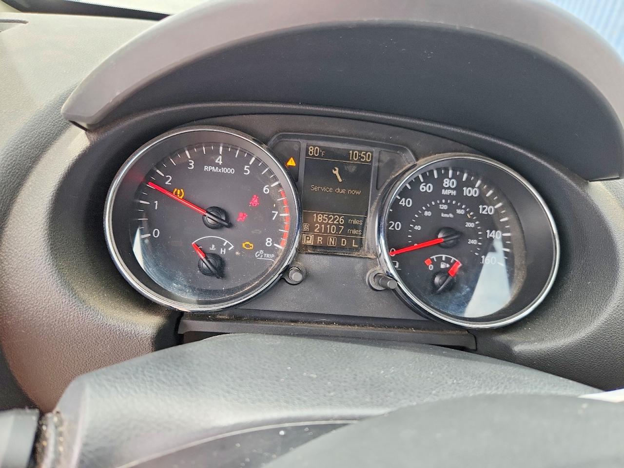 Nissan Rogue S