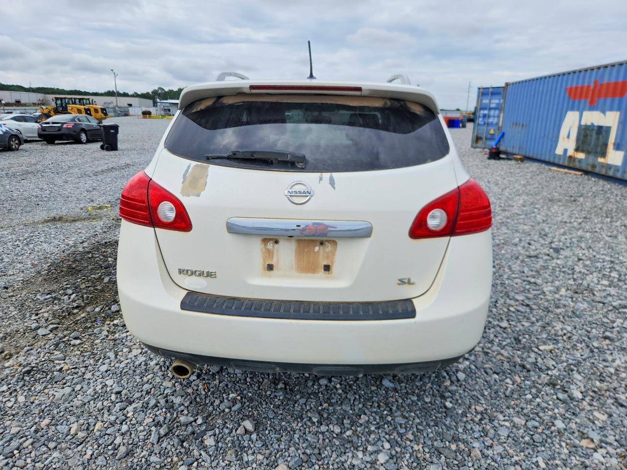 Nissan Rogue S