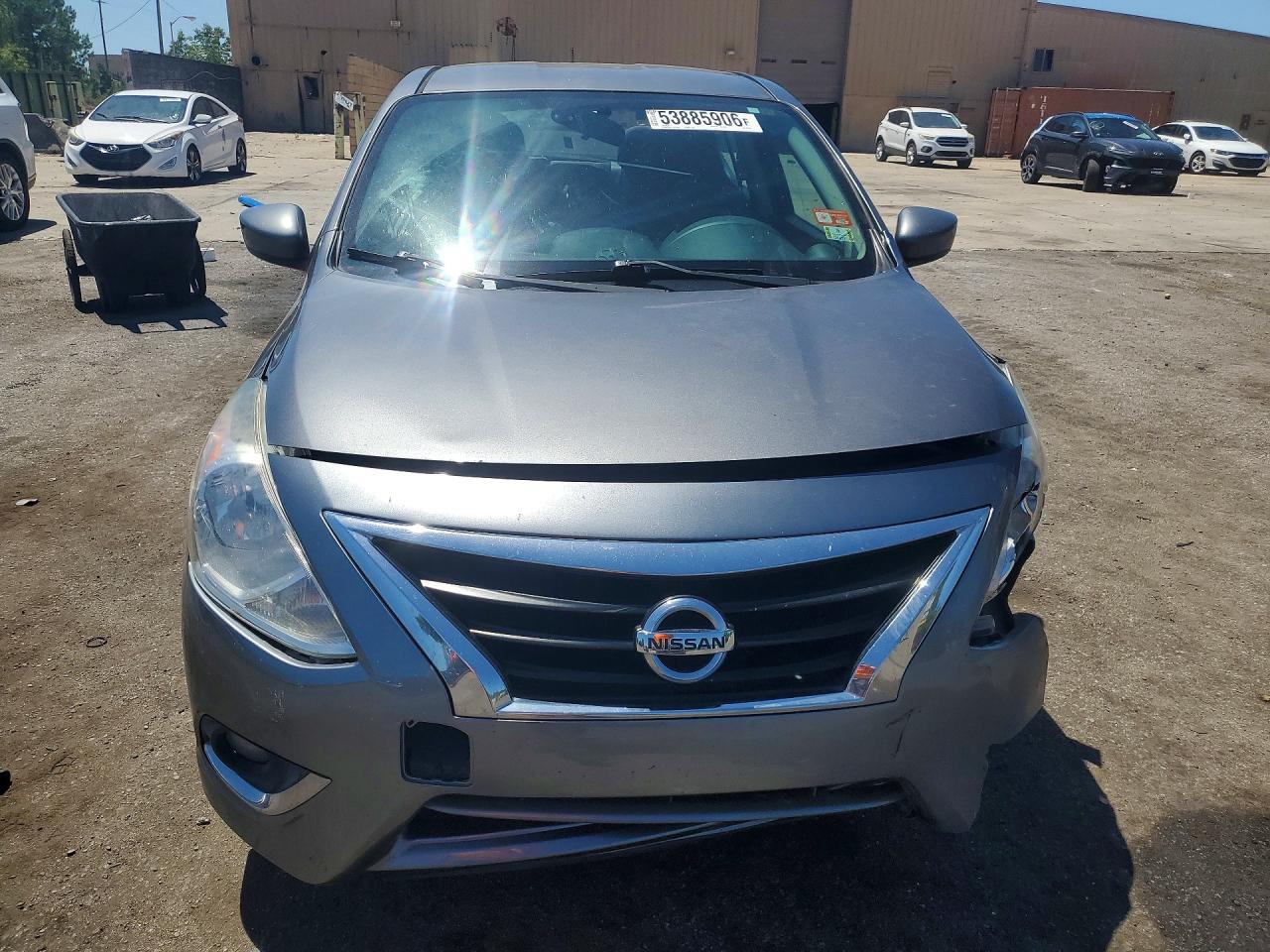 Nissan Versa 1.6 Sv