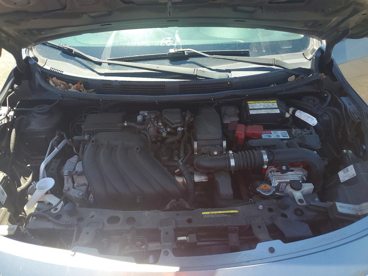 Nissan Versa 1.6 Sv