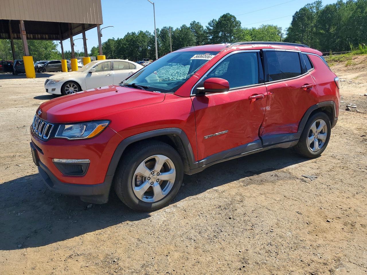 Salvage Jeep Compass Image