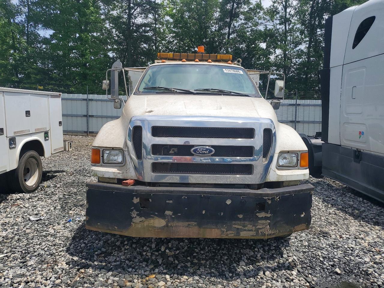 Ford F-650 Super Duty
