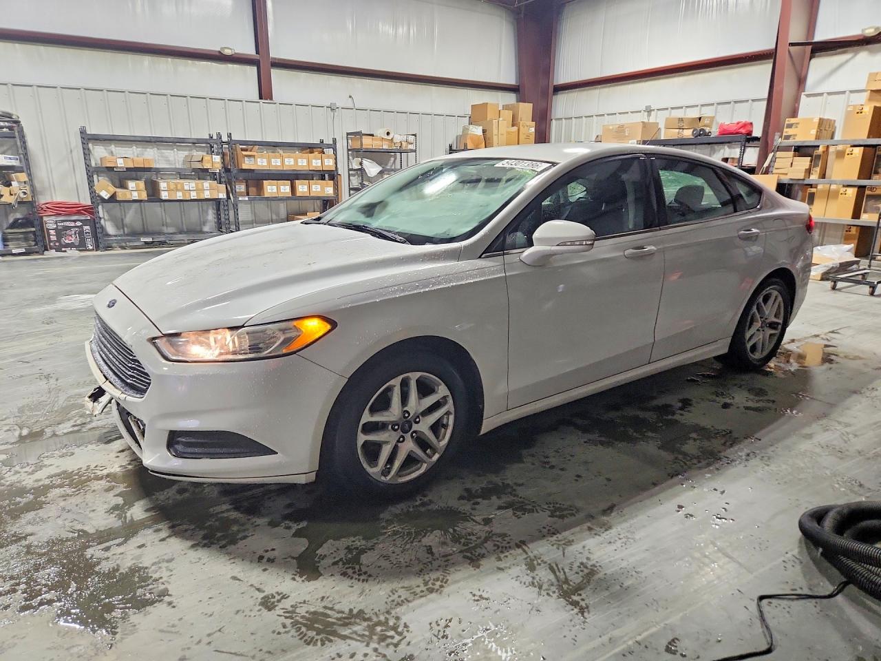 Salvage Ford Fusion Image