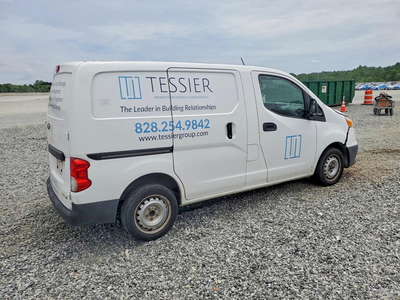 Chevrolet Express Lt