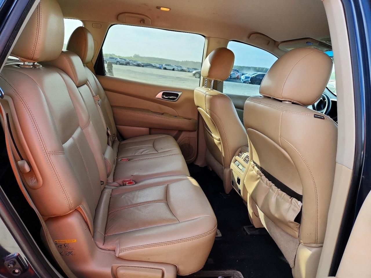 Nissan Pathfinder Sl