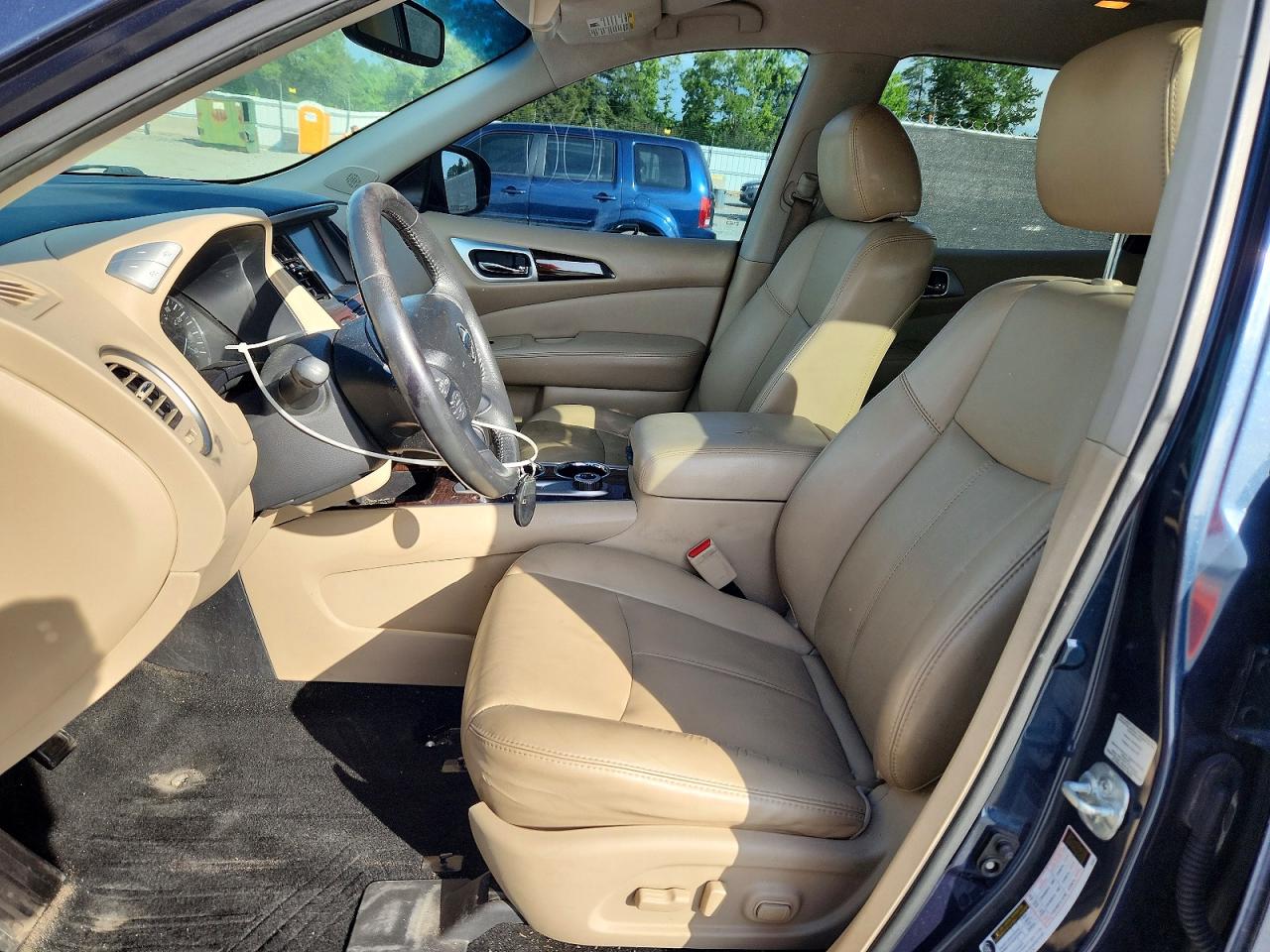 Nissan Pathfinder Sl